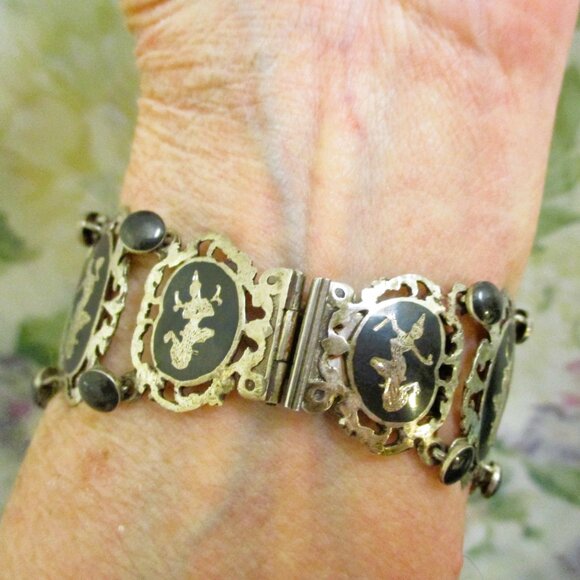 Vintage SIAM STERLING Nielloware Bracelet: Thai Deity Panel Link Bracelet - Picture 7 of 15